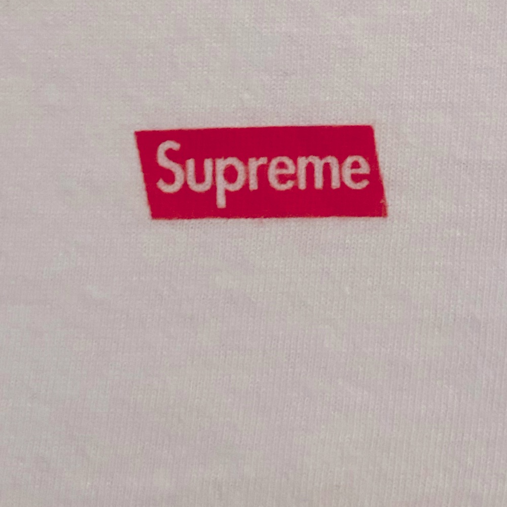 Supreme Hanes white tee, pack of 3